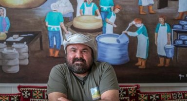 'Doğa dostu' rehber Önder Cırık, Adıyaman'da otel enkazında hayatını kaybetti 