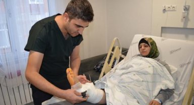 'İkinci depremde binaların sallanıp, taşların üzerimize geldiğini fark ettik'