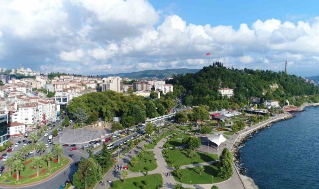 7.5'lik deprem Ereğli'de de hissedildi, elektrikler kesildi