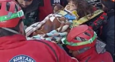8 yaşındaki Zübeyde, 61 saat sonra sağ kurtarıldı