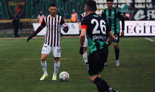 A. Denizlispor 3 puan sevincini uzun aradan sonra tekrar yaşadı