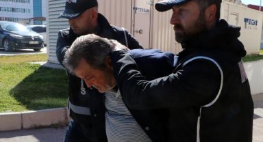 Adana'da 70 kişinin öldüğü apartmanın müteahhidi, adliyeye sevk edildi