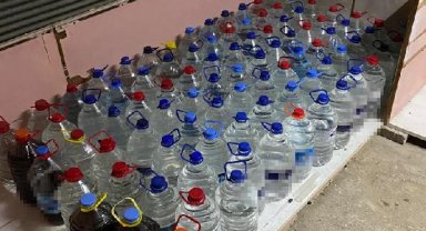 Adana'da, depoda 565 litre sahte içki ele geçirildi