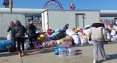 Adanalı balıkçılar, Hatay'a yardım için tekneleriyle seferber oldu