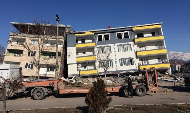 Adıyaman ve Hatay'da binaların yıkılmasının en önemli sebebi 'Zemin Sıvılaşması'