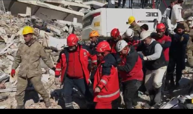 Adıyaman'da 110 saat sonra gelen mucize