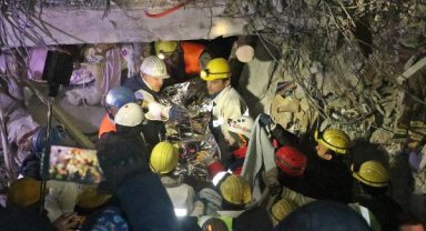 Adıyaman'da 117 saat sonra gelen mucize