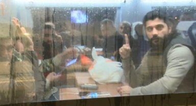 AFAD gönüllüleri YHT ile deprem bölgesine yola çıktı