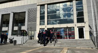 Afganistanlı kadın, paralarını gasbeden 2 organizatörü KADES sayesinde yakalattı