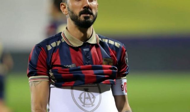 Altınordu'da Ahmet İlhan formasını sattı