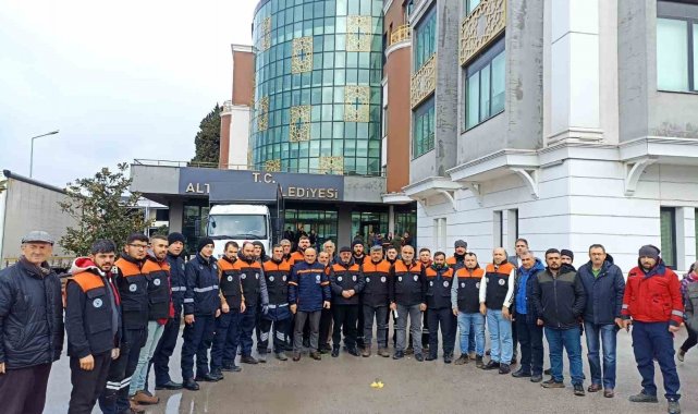 Altınova ekibi, tam donanımla Hatay'a çıktı