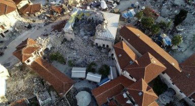 Antakya'daki 14 asırlık Habib-i Neccar Camisi depremde yıkıldı