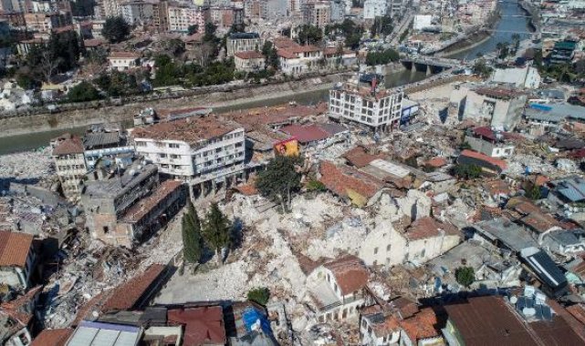 Antakya'daki büyük yıkım dron ile görüntülendi