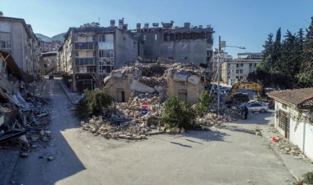 Antakya'daki tarihi kiliseler depremde yıkıldı