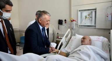 Antalya'da 2 deprem bebeği dünyaya geldi