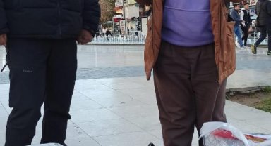 Antalya'da yaşayan Çinli'den depremzedelere destek