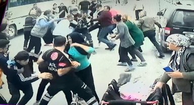 Avcılar'da sağlık çalışanlarına sopalarla saldıran 3 sanığa tahliye