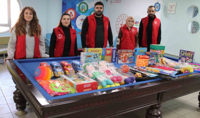 Aydın'da depremzede çocuklar için oyuncak kampanyası başlatıldı