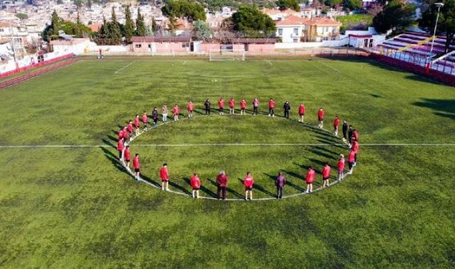 Ayvalıkgücü depremzedeleri unutmadı