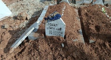 Babasının boğduğu 8 yaşındaki Adara toprağa verildi
