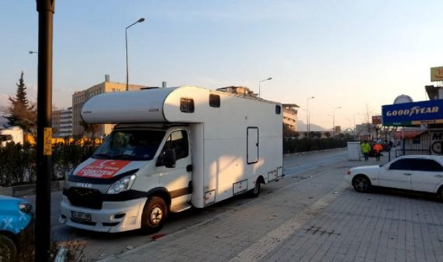 Bahçelievler Belediyesi Hatay'da 30 bin kişilik seyyar mutfak ve aşevi kuracak