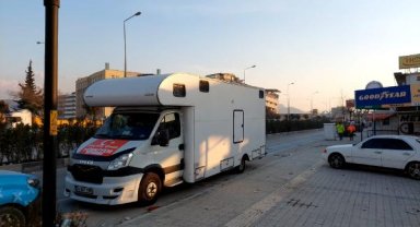 Bahçelievler Belediyesi Hatay'da 30 bin kişilik seyyar mutfak ve aşevi kuracak