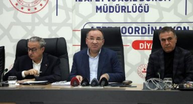 Bakan Bozdağ, Diyarbakır'daki deprem bilançosunu açıkladı; 255 ölü, 901 yaralı