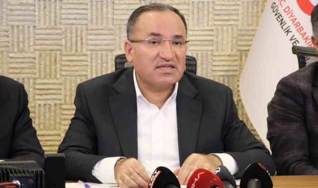 Bakan Bozdağ: "Diyarbakır'da şimdiye kadar 192 kişi vefat etti, bin 91 kişi yaralandı"