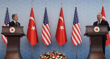 Bakan Çavuşoğlu: F-16 alımına NATO üyeliğini şart koşmak doğru olmaz