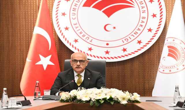 Bakan Kirişci, gençlere seslendi: