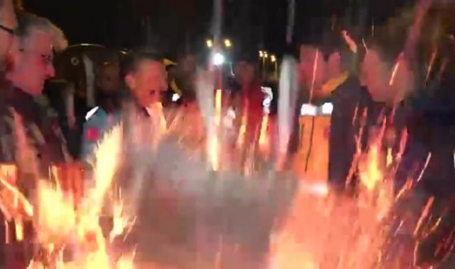 Bakan Koca'nın başında olduğu ateşte kor parladı