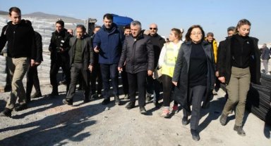 Bakan Kurum: Depremzedeler için konutlar mart ayında başlayacak