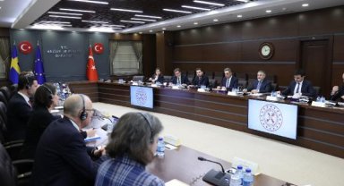 Bakan Nebati, AB heyeti ile görüştü