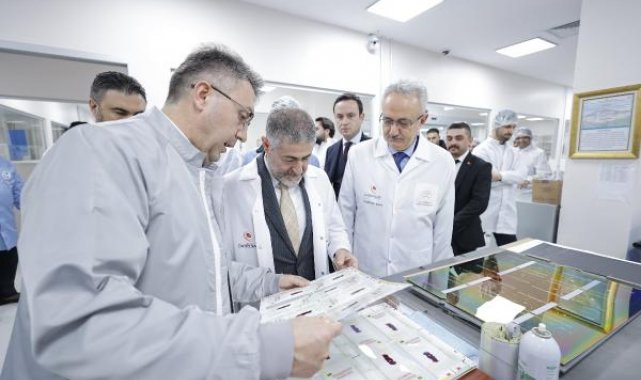 Bakan Nebati'den Darphane ziyareti
