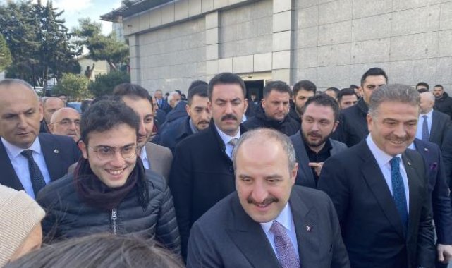 Bakan Varank: İplerinin başkalarının elinde olduğunu biz bu kadar net anlatamazdık