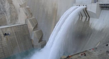 Baraj suları, Yusufeli'ne dayandı