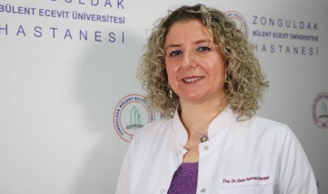 Baş ağrısı için sık ilaç kullananlara 'baş ağrısı günlüğü' tavsiyesi