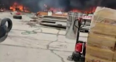 Başakşehir'de kumaş fabrikasında yangın