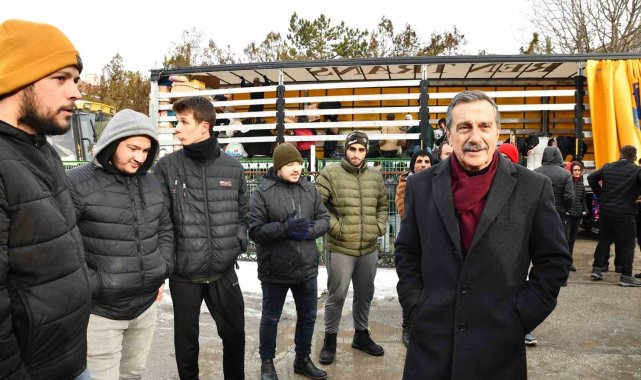 Başkan Ataç Eskişehir halkına yardımlarından dolayı teşekkür etti