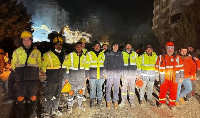 Başkan Çiftçi'den can kurtaran kahraman ekiplere: "Sizinle gurur duyuyoruz"
