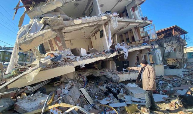 Başkan İbrahim Sandıkçı deprem bölgesinde sahada