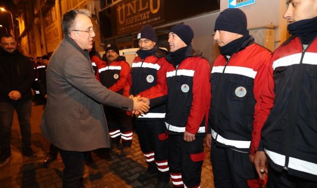 Başkan Savran, temizlik personelleri ile kahvaltıda bir araya geldi