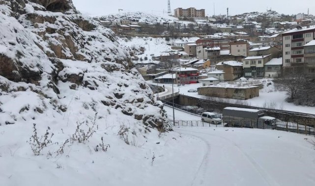 Bayburt'ta eğitime kar tatili