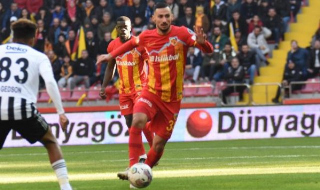 Beşiktaş, Onur Bulut ile 3.5 yıllık sözleşme imzaladı