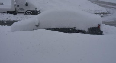 Bitlis'te kar kalınlığı, 1 metreyi aştı