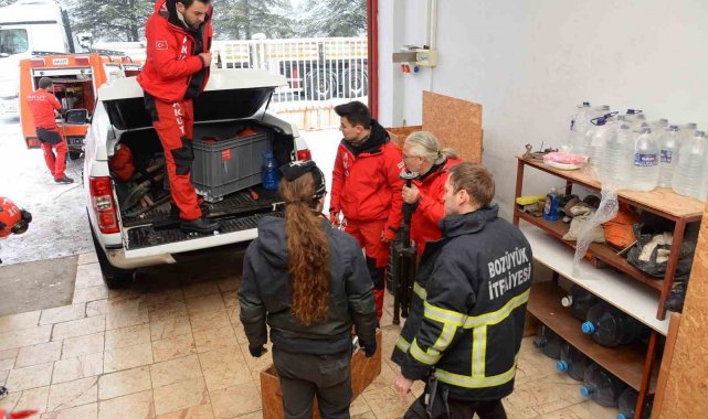 Bozüyük Belediyesi'nden depremzedelere yardım eli