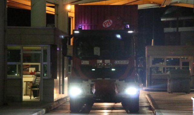 Bulgaristan'dan 59 kişilik arama kurtarma ekibi araçlarıyla ülkeye giriş yaptı