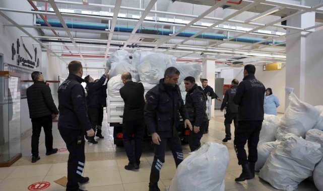 Bursa, depremzedeler için tek yürek