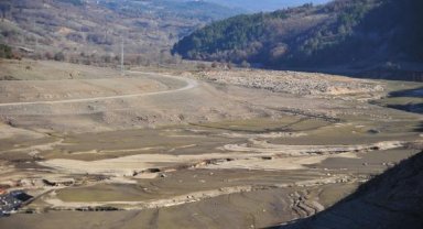 Bursa'da Doğancı Barajı, 40 yıldan bu yana en düşük seviyede
