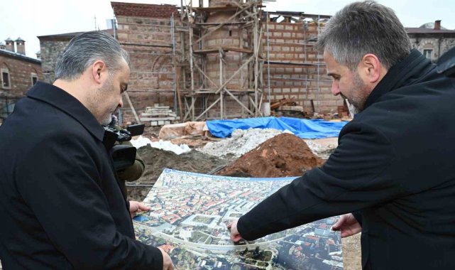 Bursa'nın Unesco Dünya Miras listesindeki tarihi projesinde şok..."Aslında mezarların üzerinde geziyormuşuz"
